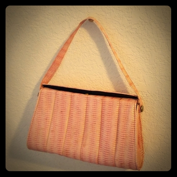 Vintage Pink purse - Picture 1 of 5